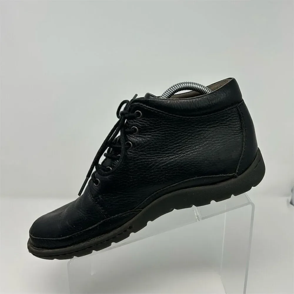 Born Men's Black Leather Chukka Boots Lace-up Ankle Casual Rugged Style Size 9